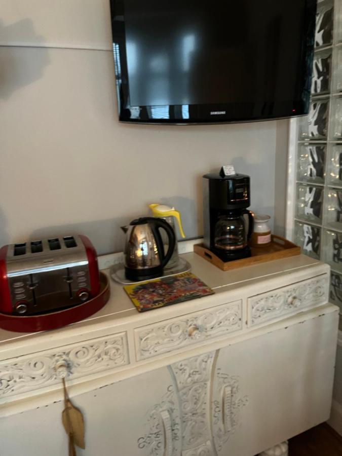 روتشفورد Southend Airport Bed & Breakfast المظهر الخارجي الصورة