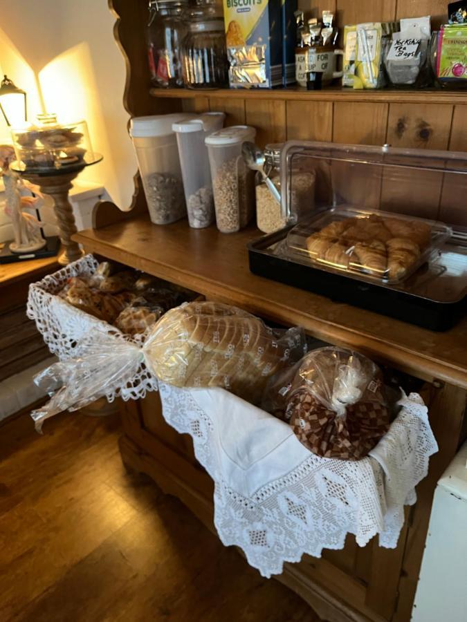 روتشفورد Southend Airport Bed & Breakfast المظهر الخارجي الصورة