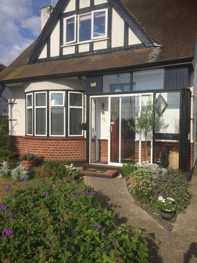 روتشفورد Southend Airport Bed & Breakfast المظهر الخارجي الصورة